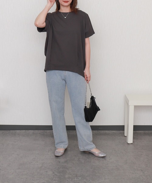 libelle more(リベル モア)の「【接触冷感】USAコットン裾タック半袖プルオーバー(Tシャツ/カットソー・レディース・チャコールグレー/ブラック/オフホワイト/ライトカーキ/グレイッシュベージュ・M)」の20枚目の写真