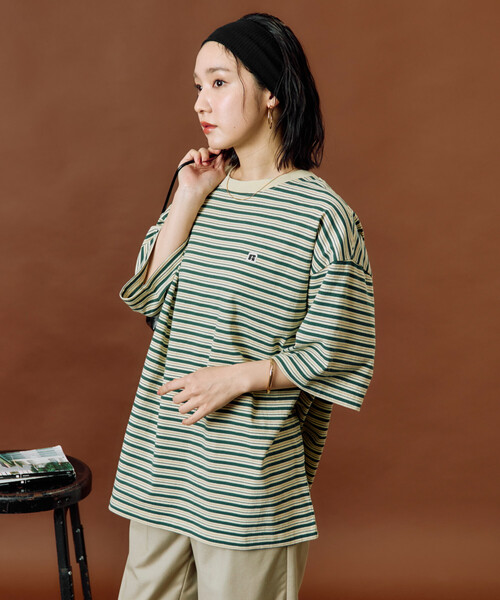 FREAK'S STORE(フリークスストア)の「限定展開 RUSSELL ATHLETIC × FREAK'S STORE/ラッセルアスレチック 別注 ボーダー 半袖 Tシャツ(Tシャツ/カットソー・レディース・ナチュラル/ブラウン/ネイビー・フリ-)」の6枚目の写真