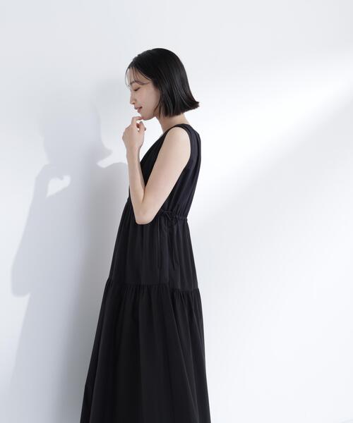 NATURAL BEAUTY BASIC(ナチュラルビューティーベーシック)の「サイドボタンタフタワンピース(ワンピース・レディース・キャメル/オフホワイト/ブラック・P/S/MEDIUM)」の12枚目の写真