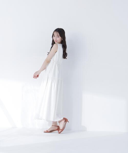 NATURAL BEAUTY BASIC(ナチュラルビューティーベーシック)の「サイドボタンタフタワンピース(ワンピース・レディース・キャメル/オフホワイト/ブラック・P/S/MEDIUM)」の21枚目の写真