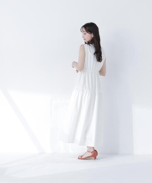 NATURAL BEAUTY BASIC（ナチュラルビューティーベーシック）の「サイドボタンタフタワンピース（ワンピース・レディース・キャメル/オフホワイト/ブラック・P/S/MEDIUM）」の4枚目の写真