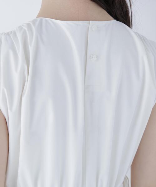 NATURAL BEAUTY BASIC（ナチュラルビューティーベーシック）の「サイドボタンタフタワンピース（ワンピース・レディース・キャメル/オフホワイト/ブラック・P/S/MEDIUM）」の9枚目の写真