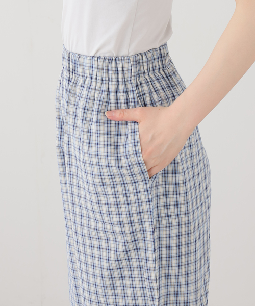 FRAMeWORK(フレームワーク)の「BASERANGE/ベースレンジ CLAUDE PANTS(ブルー)(スラックス・レディース・ブルー・FREE)」の4枚目の写真