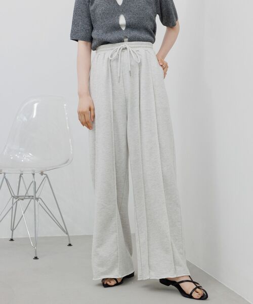 RETRO GIRL(レトロガール)の「シームスウェットPT(スウェットパンツ・レディース・ホワイト系その他/ナチュラル/チャコールグレー・FREE)」の2枚目の写真
