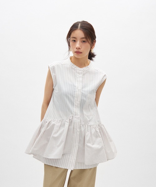 Lutim by u(ルチバイユー)の「コンビストライプアシメティアードシャツチュニック(シャツ/ブラウス・レディース・ベージュ/ブルー・FREE)」の3枚目の写真