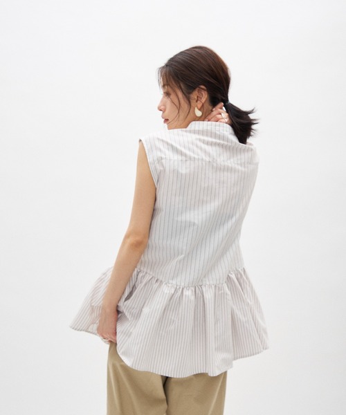 Lutim by u(ルチバイユー)の「コンビストライプアシメティアードシャツチュニック(シャツ/ブラウス・レディース・ベージュ/ブルー・FREE)」の12枚目の写真