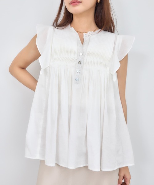 COHINA(コヒナ)の「【Made in India】ピンタックエンブロイダリーブラウス 【低身長・小柄女性】(シャツ/ブラウス・レディース・ブラック/ホワイト/レッド・ONE SIZE)」の1枚目の写真