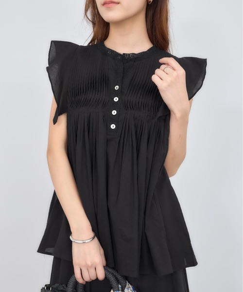 COHINA(コヒナ)の「【Made in India】ピンタックエンブロイダリーブラウス 【低身長・小柄女性】(シャツ/ブラウス・レディース・ブラック/ホワイト/レッド・ONE SIZE)」の2枚目の写真