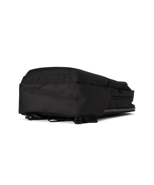 THE NORTH FACE(ザノースフェイス)の「THE NORTH FACE (ザ・ノース・フェイス) Shuttle Daypack シャトルデイパック NM62615【2026年春夏入荷モデル】(バックパック/リュック・メンズ・ブラック・F)」の15枚目の写真
