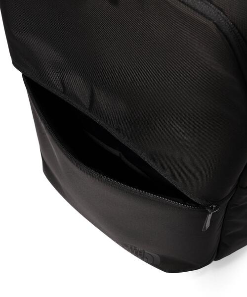 THE NORTH FACE(ザノースフェイス)の「THE NORTH FACE (ザ・ノース・フェイス) Shuttle Daypack シャトルデイパック NM62615【2026年春夏入荷モデル】(バックパック/リュック・メンズ・ブラック・F)」の17枚目の写真