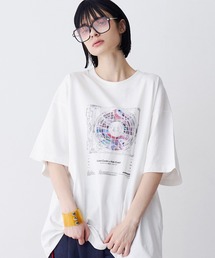 SeeSew（シーソー）の「【UNISEX】CORD DISC PRINT TEE コードディスクプリントTシャツ（Tシャツ/カットソー）」