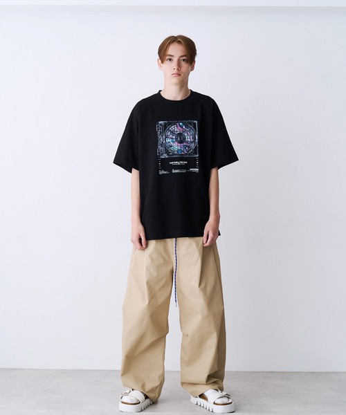 SeeSew(シーソー)の「【UNISEX】CORD DISC PRINT TEE/コードディスクプリントTシャツ(Tシャツ/カットソー・メンズ・ブラック/ホワイト・M/L)」の12枚目の写真