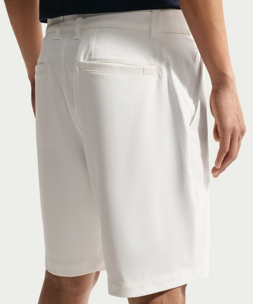 NIKE(ナイキ)の「ナイキ テーラード パフォーマンス メンズ ナイキ Dri-FIT ゴルフショートパンツ / Nike Tailored Performance Men's Nike Dri-FIT Golf Shorts IB0666-133 Sail(その他パンツ・メンズ・クリーム・40/39/38/36/32/31/30/29/34)」の2枚目の写真