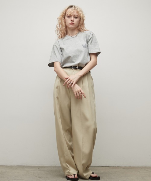 uchi.（ウチ）の「綿100％　幾何バックプリントグラフィックTシャツ（Tシャツ/カットソー・レディース・ワイン系/杢グレー/チャコールグレー/オフホワイト・FREE）」の16枚目の写真