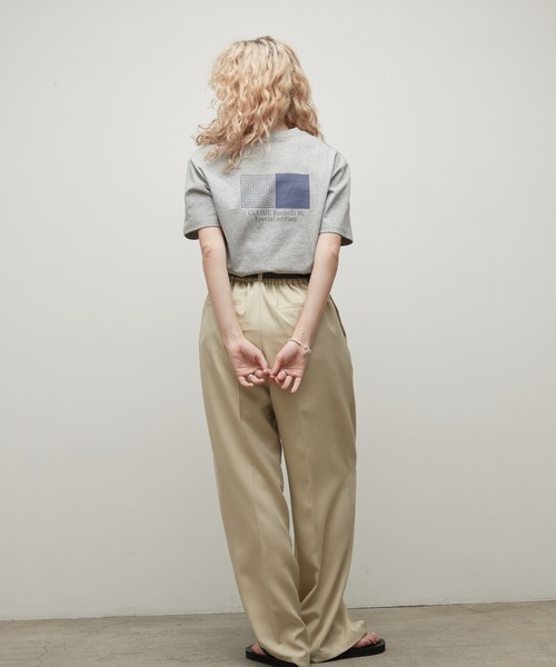 uchi.（ウチ）の「綿100％　幾何バックプリントグラフィックTシャツ（Tシャツ/カットソー・レディース・ワイン系/杢グレー/チャコールグレー/オフホワイト・FREE）」の20枚目の写真