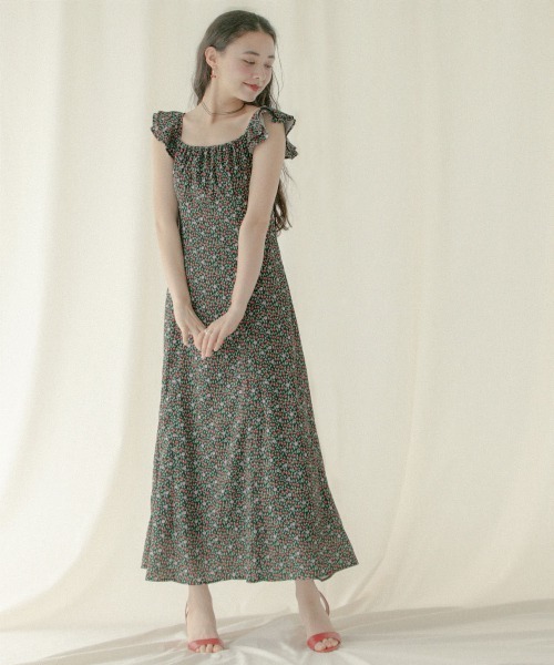 Cath Kidston（キャスキッドソン）の「ラッフルスリーブドレス Cherry Vine（ワンピース・レディース・ブラック・S）」の10枚目の写真