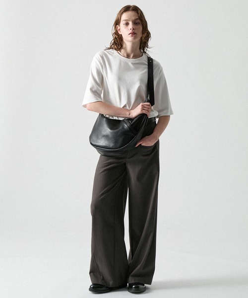 CLEL(クレイル)の「【CLEL】2Way Half Moon Bag / 2way ハーフムーンバッグ(ショルダーバッグ・メンズ・ブラック/ブラウン・FREE)」の13枚目の写真