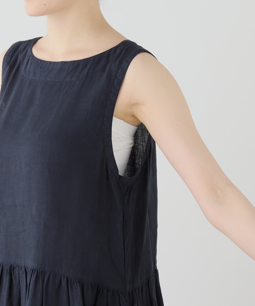 JOURNAL STANDARD LUXE(ジャーナルスタンダード ラックス)の「【ARMEN】LINEN PLAIN BOAT NECK DRESS(ワンピース・レディース・ブラック・1)」の12枚目の写真