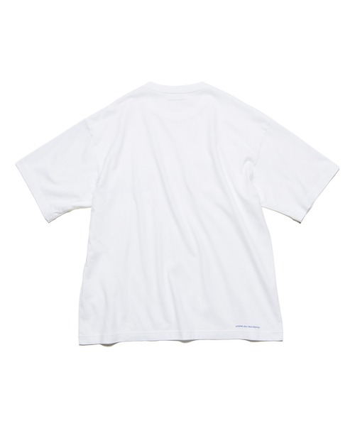 uniform experiment(ユニフォームエクスペリメント)の「STENCIL LOGO TEE(Tシャツ/カットソー・メンズ・ホワイト/ネイビー/ブラック・1/2/3/4/5)」の9枚目の写真