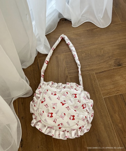sanrio（サンリオ）の「Balletcore【HELLO KITTY】FACE DESIGN TOTE BAG（スカート・レディース・オフホワイト/ブルー/ピンク・FREE）」の2枚目の写真