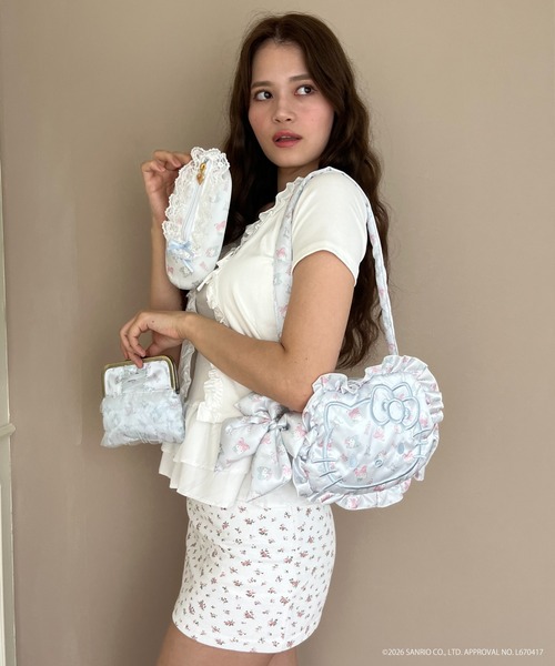 sanrio（サンリオ）の「Balletcore【HELLO KITTY】FACE DESIGN TOTE BAG（スカート・レディース・オフホワイト/ブルー/ピンク・FREE）」の17枚目の写真
