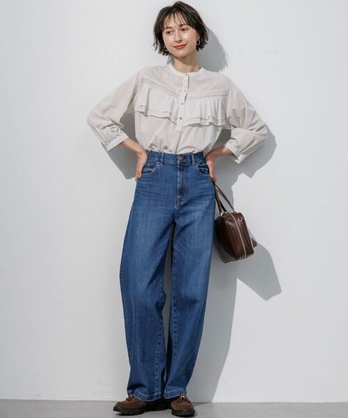 23区 L(ニジュウサンクオオキイサイズ)の「クリアトリコットジャージー ピンタックフリル ブラウス(Tシャツ/カットソー・レディース・ベージュ系/ダークグリーン系/ダークブラウン系/ブラック系・46/44)」の14枚目の写真