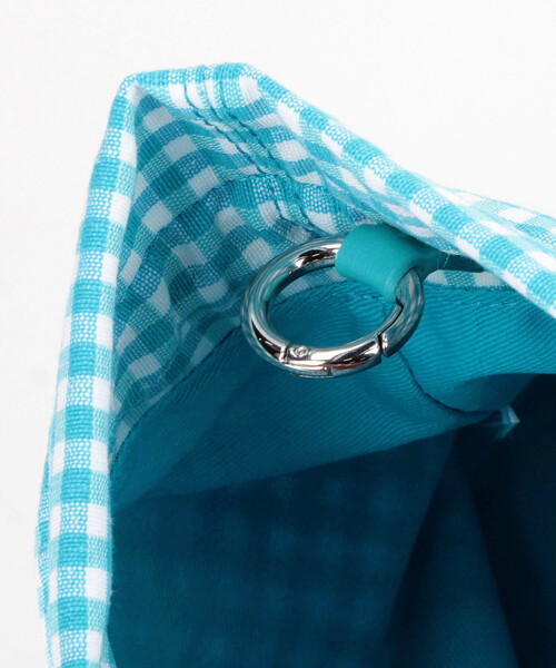 GANNI(ガニー)の「GANNI/ガニー Pouch Printed Nylon / ギンガムチェック プリント ナイロン ポーチ【限定展開】(ショルダーバッグ・レディース・サックスブルー・ONE SIZE)」の4枚目の写真