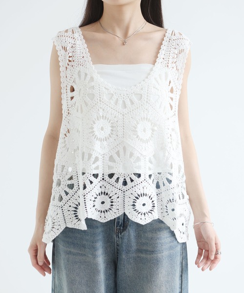 MAISON DE THERESE(メゾン ド テレーズ)の「Uネックかぎ針クロシェ編みベスト(ベスト・レディース・White/Beige・FREE)」の5枚目の写真