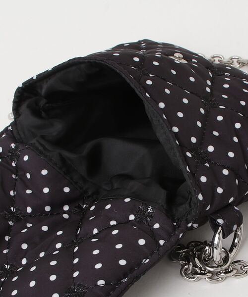 idem(イデム)の「paddet chain pouch bag / ミニチェーンバッグ(ショルダーバッグ・レディース・ホワイト/ブルー/その他/ブラック・FREE)」の6枚目の写真