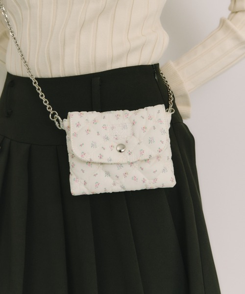 idem(イデム)の「paddet chain pouch bag / ミニチェーンバッグ(ショルダーバッグ・レディース・ホワイト/ブルー/その他/ブラック・FREE)」の17枚目の写真