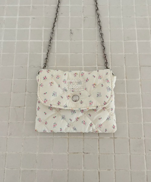 idem(イデム)の「paddet chain pouch bag / ミニチェーンバッグ(ショルダーバッグ・レディース・ホワイト/ブルー/その他/ブラック・FREE)」の21枚目の写真