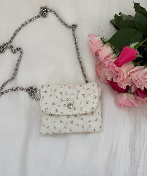 idem(イデム)の「paddet chain pouch bag / ミニチェーンバッグ(ショルダーバッグ・レディース・ホワイト/ブルー/その他/ブラック・FREE)」の12枚目の写真