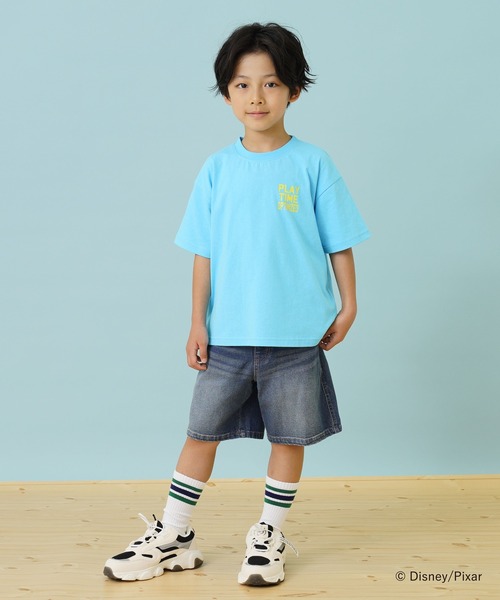 and D. petit main(アンドディープティマイン)の「【DISNEY/PIXAR/Toy Story】トイストーリー/集合アート ワイド半袖Tシャツ(Tシャツ/カットソー・キッズ・チャコール/サックスブルー・110cm/100cm/90cm/140cm/130cm/120cm)」の3枚目の写真