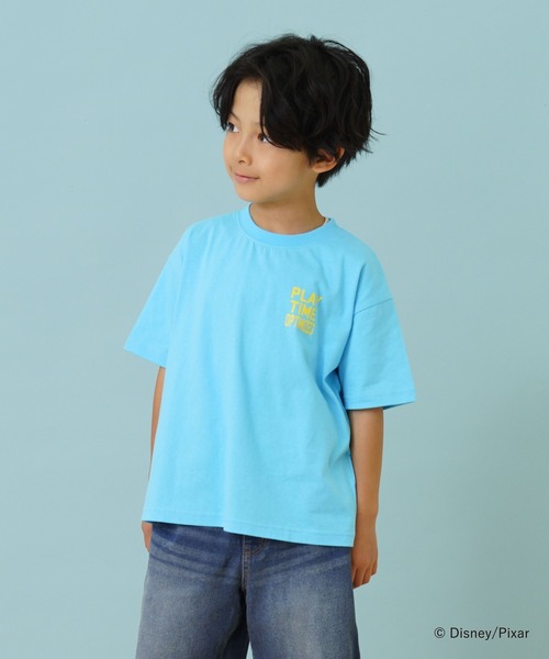 and D. petit main(アンドディープティマイン)の「【DISNEY/PIXAR/Toy Story】トイストーリー/集合アート ワイド半袖Tシャツ(Tシャツ/カットソー・キッズ・チャコール/サックスブルー・110cm/100cm/90cm/140cm/130cm/120cm)」の4枚目の写真
