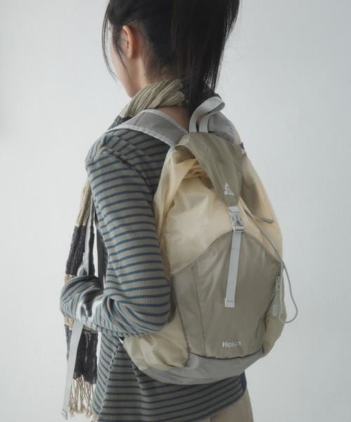 HEISAN(ハイサン)の「【日本未発売/WEB限定】Heisan(ハイサン)/超軽量 大容量 A4サイズ収納可 25L 折りたためる パッカブル エッグシュートバッグ バックパック リュック/Eggchute Bag(バックパック/リュック・レディース・ピンク/グレイッシュベージュ・FREE)」の2枚目の写真