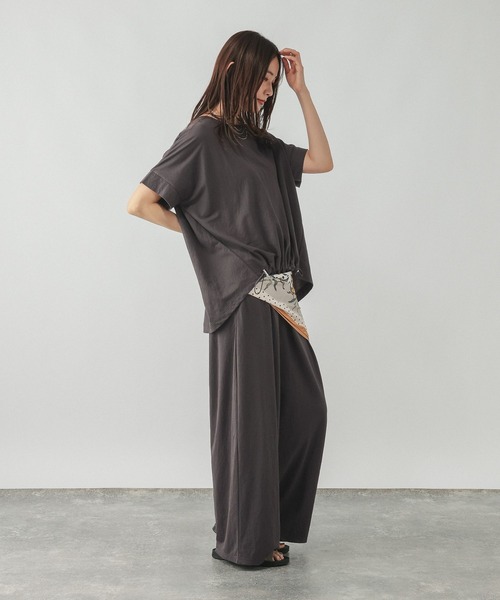GLOBAL WORK(グローバルワーク)の「リネンライク裾ドロスト半袖/636812(Tシャツ/カットソー・レディース・ダークグレー/ブルー系その他7・MEDIUM/LARGE)」の19枚目の写真