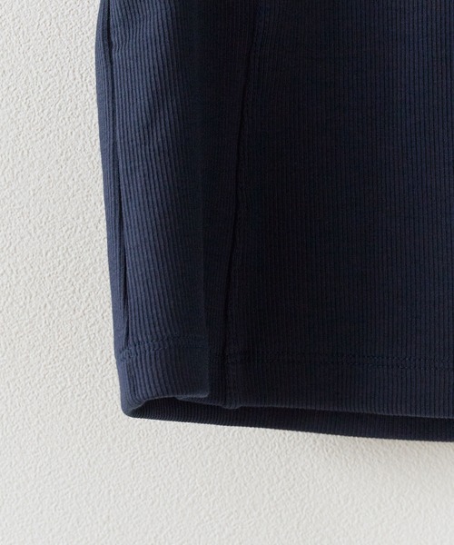 Calvin Klein(カルバン・クライン)の「Calvin Klein/ SS WOVEN LABEL 2X2 BABY RIB ZIP MOCK NK / 47G240G 夏服(Tシャツ/カットソー・レディース・ブラック/ホワイト・M/S)」の7枚目の写真