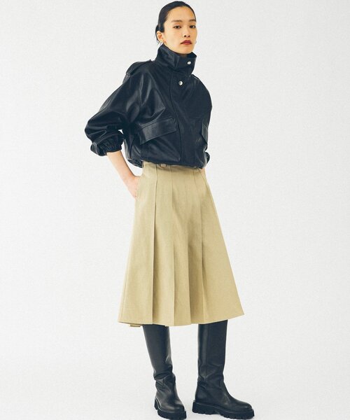 UNFORM(アンフォーム)の「【2026AW Debut】【UNFORM】ミモレ丈タックスカート(スカート・レディース・ベージュ/ネイビー・1/0)」の10枚目の写真