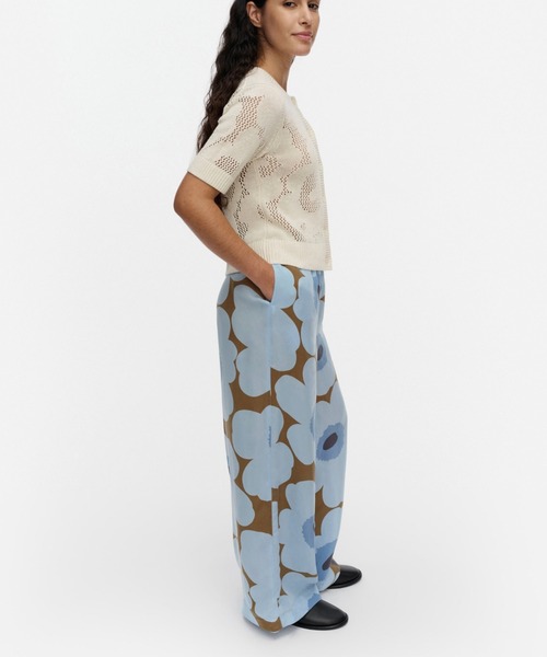 marimekko(マリメッコ)の「Sh Kaaos Unikko / pants(その他パンツ・レディース・ライトブルー・X-SMALL/SMALL)」の2枚目の写真