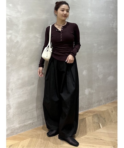 STYLEMIXER(スタイルミキサー)の「ヘンリーネックシアーニット(ニット/セーター・レディース・ボルドー/ネイビー/アイボリー/ライトグレー・FREE)」の8枚目の写真