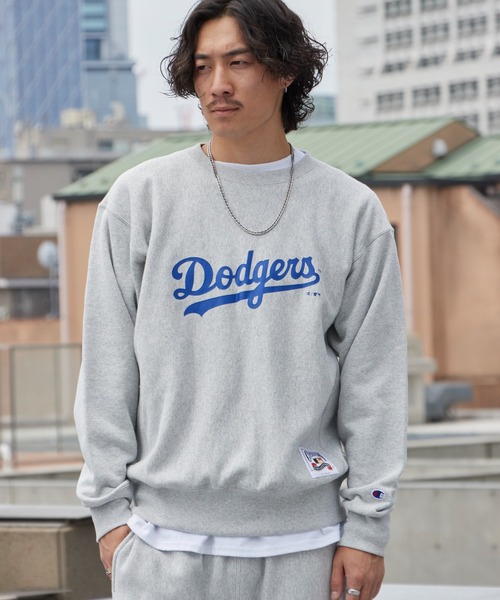 MLB（メジャーリーグベースボール）の「MLB/エムエルビー ×Champion/チャンピオン CREW NECK SHIRT VINTAGE ブランドロゴ スウェット トレーナー リバースウィーブ クルーネックスウェット サイドリブ ヴィンテージ メンズ アメカジ 2026秋服 秋服（スウェット・メンズ・ネイビー/グレー/ブルー・M/L/XL）」の14枚目の写真