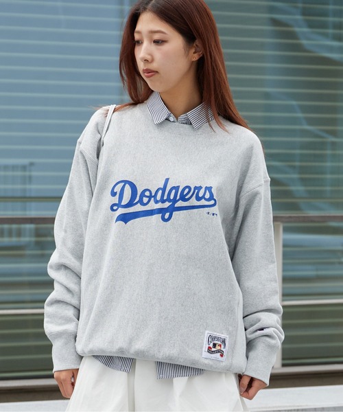 MLB（メジャーリーグベースボール）の「MLB/エムエルビー ×Champion/チャンピオン CREW NECK SHIRT VINTAGE ブランドロゴ スウェット トレーナー リバースウィーブ クルーネックスウェット サイドリブ ヴィンテージ メンズ アメカジ 2026秋服 秋服（スウェット・メンズ・ネイビー/グレー/ブルー・M/L/XL）」の7枚目の写真