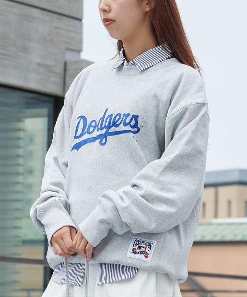 MLB（メジャーリーグベースボール）の「MLB/エムエルビー ×Champion/チャンピオン CREW NECK SHIRT VINTAGE ブランドロゴ スウェット トレーナー リバースウィーブ クルーネックスウェット サイドリブ ヴィンテージ メンズ アメカジ 2026秋服 秋服（スウェット・メンズ・ネイビー/グレー/ブルー・M/L/XL）」の8枚目の写真