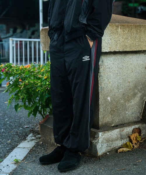 UMBRO(アンブロ)の「【ムラサキスポーツ限定】UMBRO/アンブロ トラックパンツ ユニセックス セットアップ対応 MD3726FWMSPT02(その他パンツ・メンズ・ネイビー/ブラック・XL/L/M/S)」の22枚目の写真