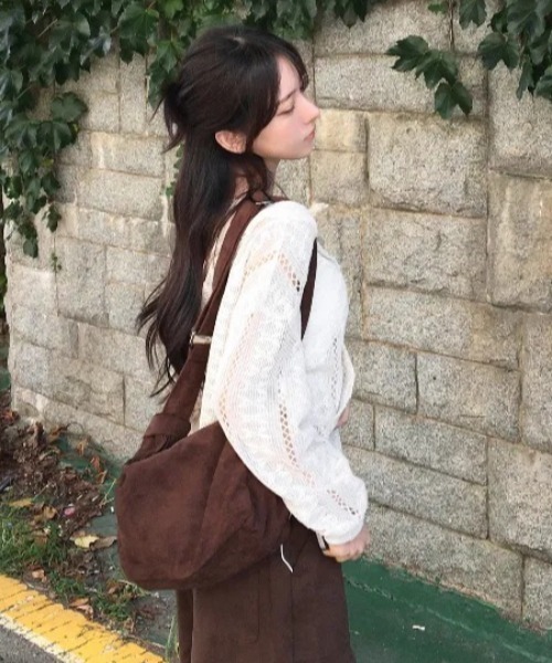 FAVORITO（ファヴォリート）の「パンチングレースフード付きジャケット（その他アウター・レディース・ブラック/ベージュ・F）」の15枚目の写真