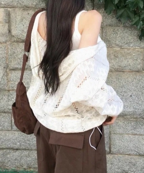 FAVORITO（ファヴォリート）の「パンチングレースフード付きジャケット（その他アウター・レディース・ブラック/ベージュ・F）」の22枚目の写真