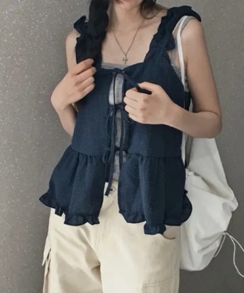 SHOUYO（ショウヨウ）の「フレア切替タンクトップ（タンクトップ・レディース・ネイビー/ブラック・M）」の3枚目の写真