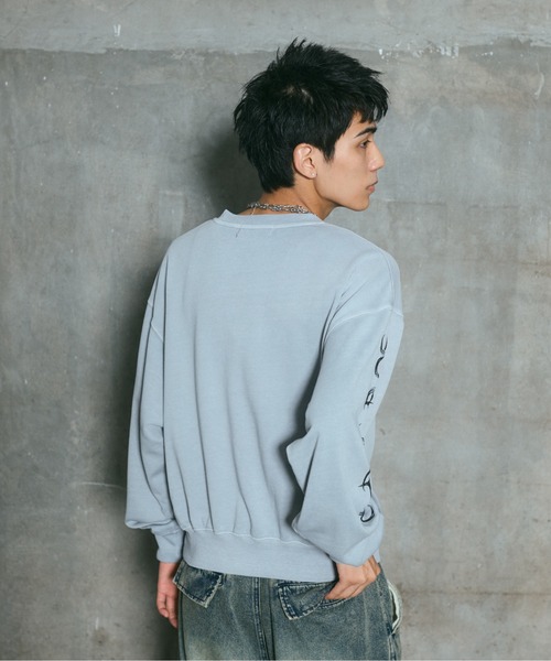 ILL'S(イルズ)の「TRIBALMOON PULLOVER CREW SWEAT / トライバルムーン 袖刺繍 フロントプリント プルオーバー クルースウェット メンズ レディース ユニセックス(スウェット・メンズ・グレー/スカイブルー/チャコールグレー・L/M)」の6枚目の写真