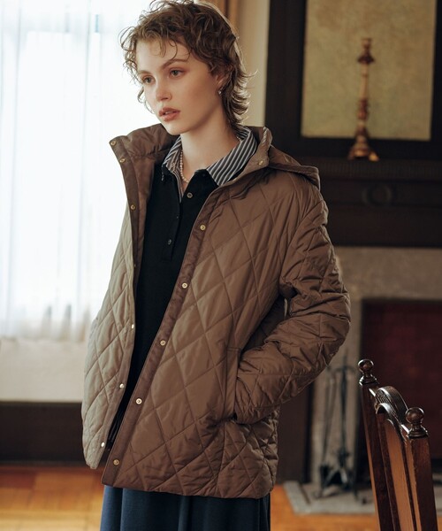 J.PRESS(ジェイプレス)の「【シーンレスに活躍】ウールスムース フレア スカート(スカート・レディース・ベージュ系/ピーコックグリーン系/ネイビー系/ライトグレー系・7/9/11/13)」の9枚目の写真