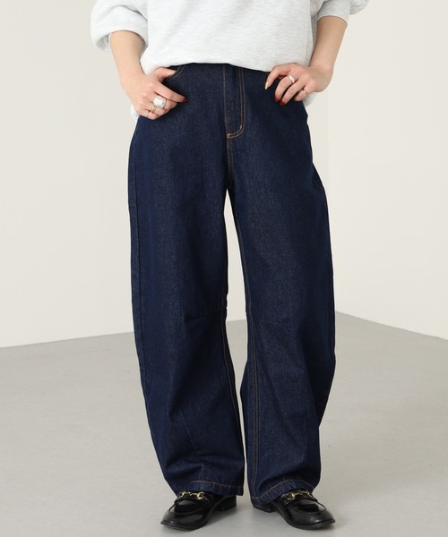 OMNES(オムネス)の「12oz ウォッシュ加工ハイウエストカーブデニムパンツ(デニムパンツ・レディース・ネイビー/ブルー・S/M/L)」の2枚目の写真